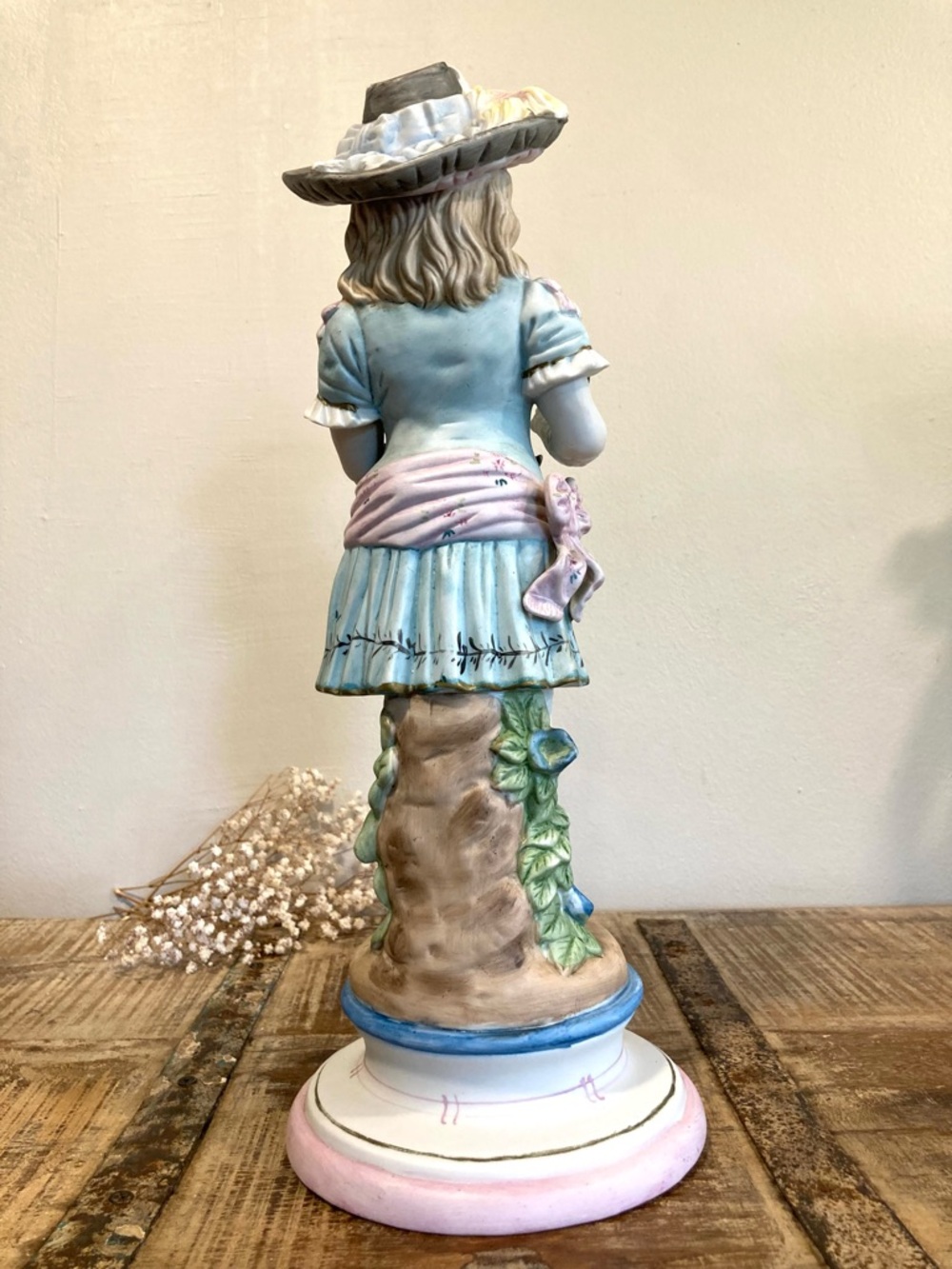 Creepy Ceramic Girl Holding Beheaded Doll Mantel Statue 16” Tall Vintage Decor - Picture 7 of 16